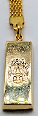 Gold Tone Bar Style Coat of Arms Keychain With Mesh Link 3.5 ...