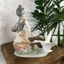 SALE! Lladro 1288 "aggressive Goose" RETIRED Girl With Basket Eggs MINT Discontinued Floral Porcelain Flowers Figurine Statue Spain *free Sh - Etsy