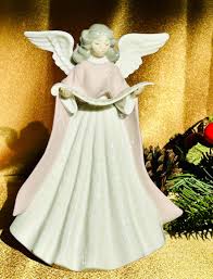 Vintage Lladro Angel Tree Topper: Navidad Cantante, Original ...