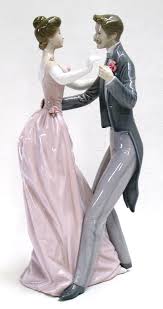 Lot - LLADRO PORCELAIN FIGURINE: "Anniversary Waltz,"