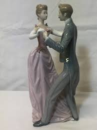 Lladro Anniversary Waltz #1372 – Vintage Modern Revival