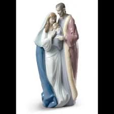 Lladro Blessed Virgin Mary | Gracious Style