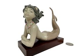 Lladro 'Fantasy Mermaid' Porcelain Figurine with Box 4.3H