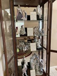 RETIRED 2002 'LOST IN THOUGHT ' Lladro Porcelain Figurine. item#01016887 | eBay