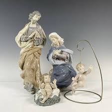 Lladro Porcelain Virgin Mary And Baby Jesus Figurines