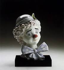Sad Clown by Lladro | Handcrafted Spanish Porcelain Art - 5611