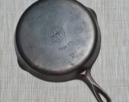 Griswold #8 PN#704 (U Makers Mark) Small Block Logo Cast ...