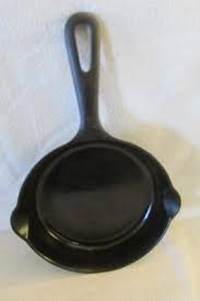 VINTAGE GRISWOLD NO. 3 CAST IRON FRYING PAN SKILLET | eBay