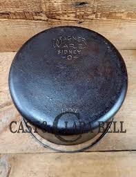 Priced to Sell and not seen often. 1930's #7 Wagnerware ...