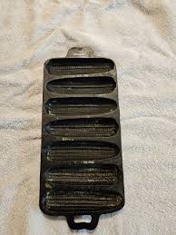 Vtg. unmarked Cast Iron Gem/Cornbread /Corn Stick Pan 7 Mold alt. | eBay