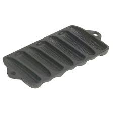 Lodge Cornstick Pan | Sur La Table