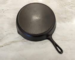 HUGE Vintage Lodge 12 Three Notch Cast Iron Skillet Heat ...