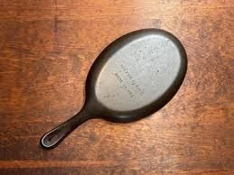 Unmarked Wagner 'sizzle Server' Cast Iron Skillet (excellent ...