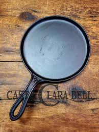 Late 1800's Antique #7 Round "Snack" Griddle with Gate mark ...