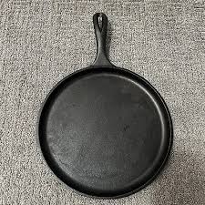 Lodge 4 USA 90G 10.5" Round Cast Iron Flat | eBay