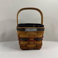 1993 Signed Longaberger Inaugural Basket With Liner and ...