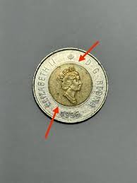 1996 Canadian 2 Dollar Coin Queen Elizabeth II & Polar Bear ...