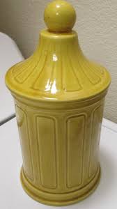 VINTAGE 1965 LOS ANGELES POTTERIES CA USA YELLOW COOKIE JAR ...