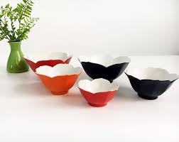Vintage / Retro Set of 5 Nesting Japanese Lotus Tulip Flower ...