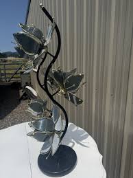 RARE Vintage 70's Hollywood Regency 3 Way Glass White Lotus ...