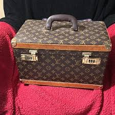 Louis Vuitton | Bags | Vintage Louis Vuitton Beauty Case ...