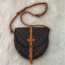 Authentic Louis Vuitton Chantilly Crossbody | Mercari