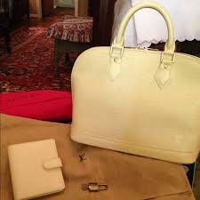 Louis Vuitton | Bags | Bnwot Louis Vuitton Vanilla Epi ...