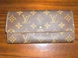 Louis Vuitton trifold wallet, brown | Mercari