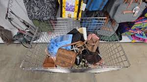 GOODWILL PURSE SUPERSTORE! Thrift with me! - YouTube