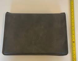 Pre Loved Whitbread Inn Signs Salesman's Folder - Etsy