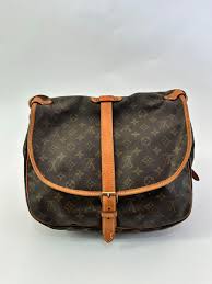 Vintage Louis Vuitton Monogram Canvas Saumur Messenger 35 ...