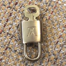 LV Louis Vuitton Lock & Key 321 | eBay