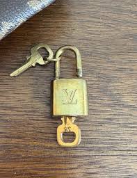 Vintage Louis Vuitton LV Padlock 318 With Keys, Vintage ...