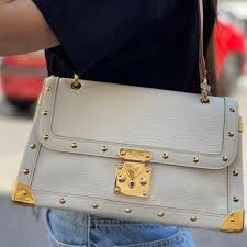 Louis Vuitton | Bags | Louis Vuitton Bag | Poshmark