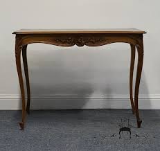 VINTAGE ANTIQUE Banded Bookmatched Walnut French Provincial 39" Accent Entryway Table - High End Used Furniture