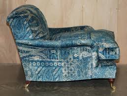 Pair of Mulberry Custom Made Howard Love Seat Armchairs Lemond Silk Velvet For Sale at 1stDibs | who made the love chair, lemond elegance