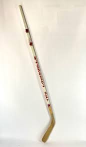 Steve Yzerman Signed Louisville TPS Flex-Life Hockey Stick ...