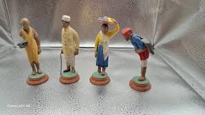 Set of 4 India Terracotta Figurines Lucknow, India Depicting ...