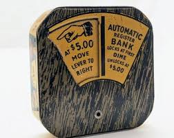 Vintage 1938 Walt Disney Snow White Dime Bank, Collectible ...