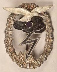 Sold at Auction: Erdkampfabzeichen der Luftwaffe Luftwaffe ground assault badge with maker GWL
