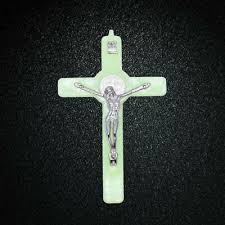 Christ Jesus Cross Luminous Glow in the Dark Pendant ...