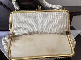 Sale***vintage BEADED PURSE Very Vintage Kiss Clasp With Two ...