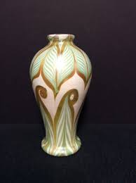 Antique Unsigned 10” Quezal Pulled Feather Vase (Drilled for ...