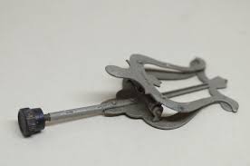 Miniature Music Stand – Put This On