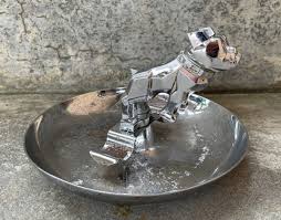 Vintage MACK Bulldog 87931 Chrome Dealer Ash Tray Central ...