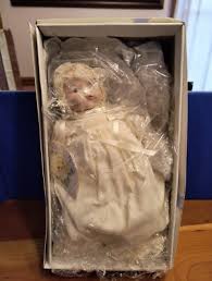 1986 Porcelain Doll House Of Global Art, Victoria Ashlea | eBay