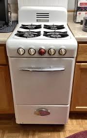 Vintage 20-Inch Magic Chef Apartment Sized Gas Range Standing Pilot Lights | eBay