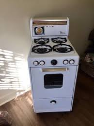Antique Florence "Custom Deluxe" Apartment Stove for Sale in Los Angeles, CA - OfferUp