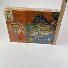 Color Me Place Setting Plate Mug Placemat Crayola Craft ...