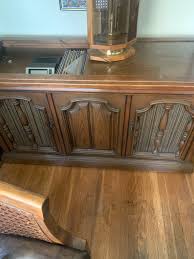 Magnavox 6 changer record player , 8track and amfm radio